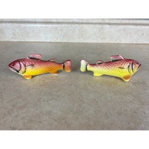 Salt And Pepper Shakers Salmon Fish Designed